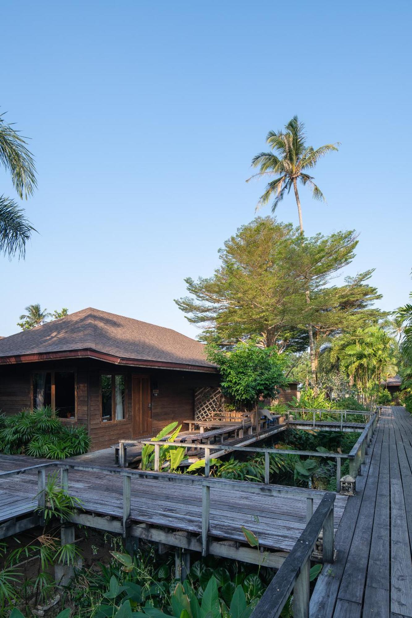 Gajapuri Resort Ко Чанг Екстериор снимка